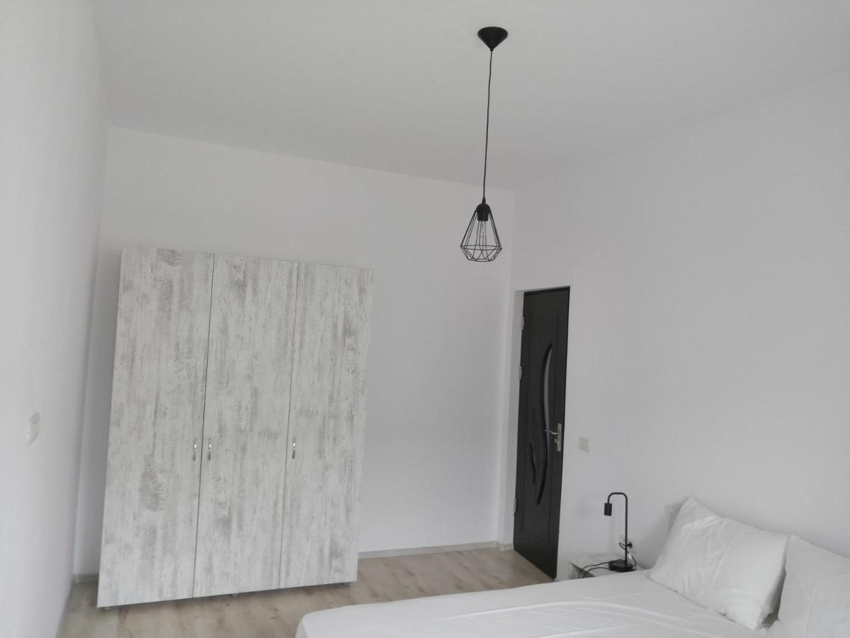 Apartament Dolce Vita นาโวดาริ ภายนอก รูปภาพ