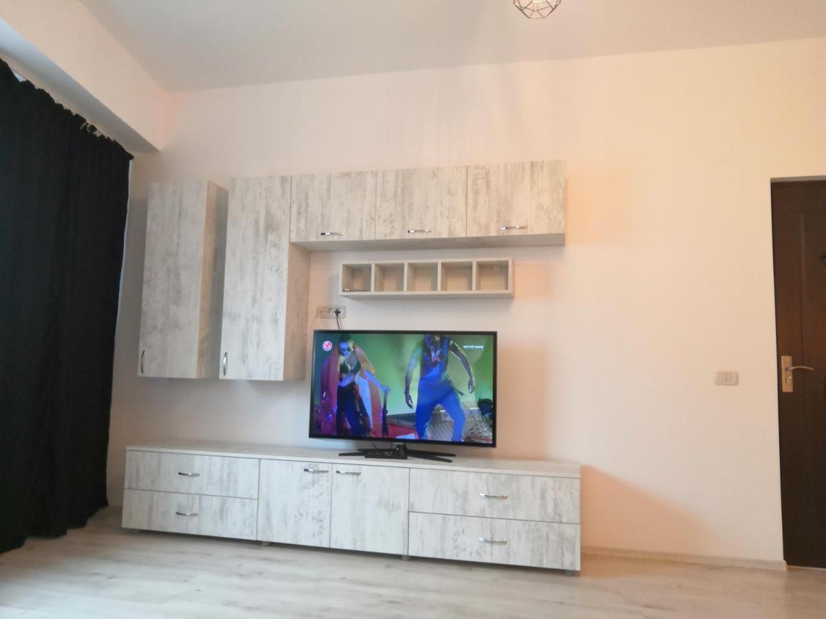 Apartament Dolce Vita นาโวดาริ ภายนอก รูปภาพ