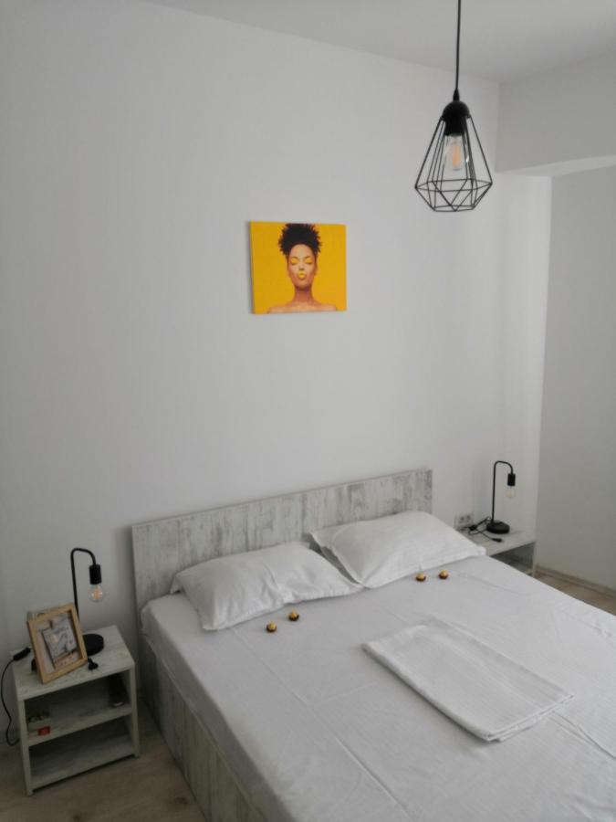 Apartament Dolce Vita นาโวดาริ ภายนอก รูปภาพ